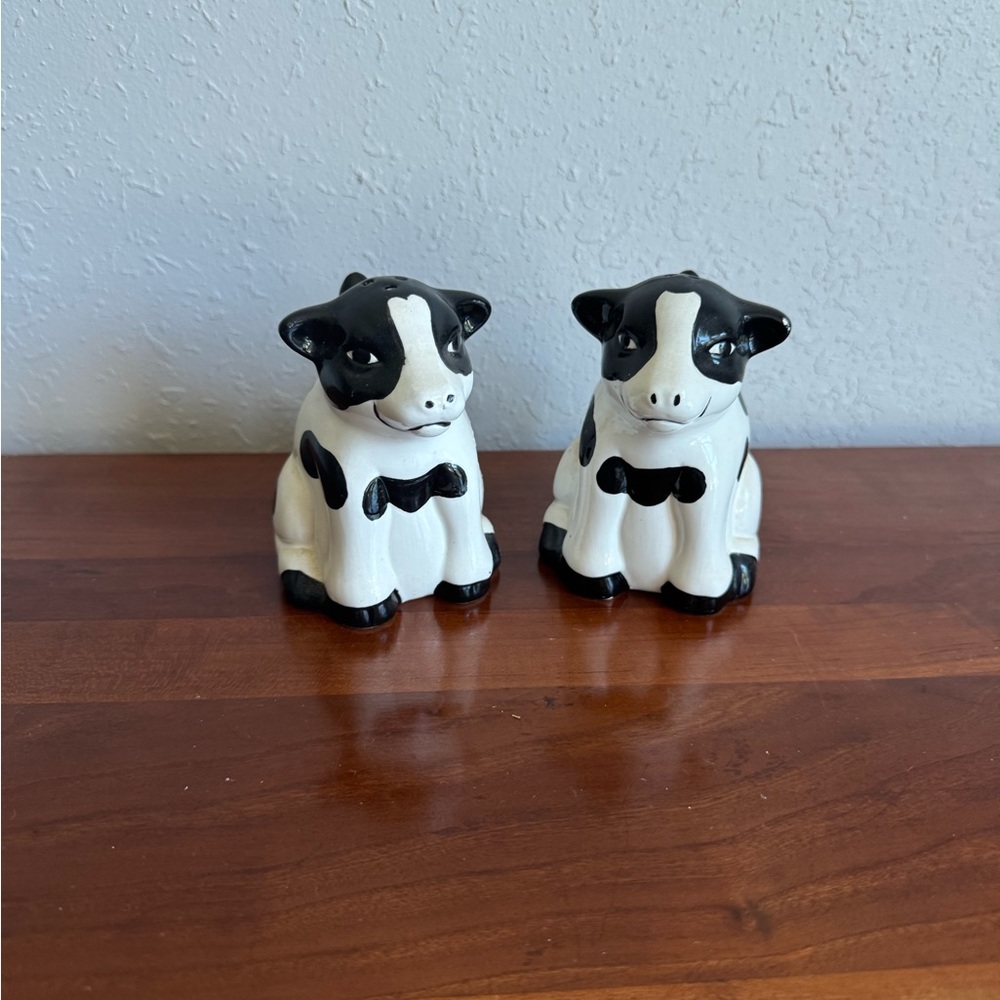 Cow salt pepper shakers handles ceramic White w/ Black Spots Thailand Vintage